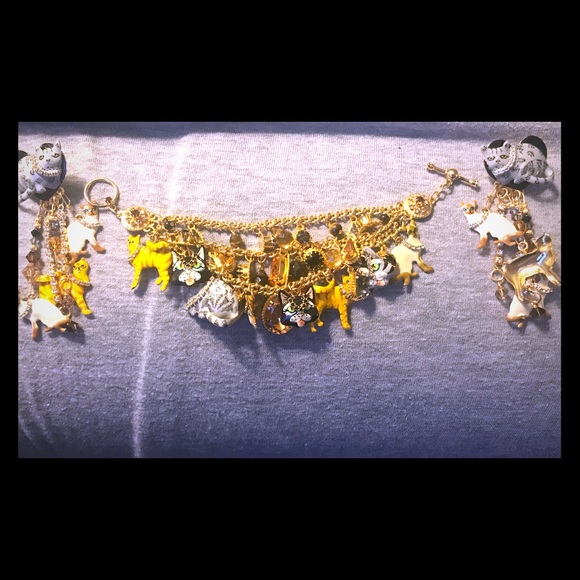 NO LONGER AVAILABLE BUT WONT LET ME DELETE THE LISTING. - Picture 1 of 8